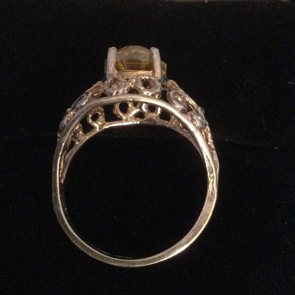 Genuine Golden Citrine Ring - Picture 14 of 15